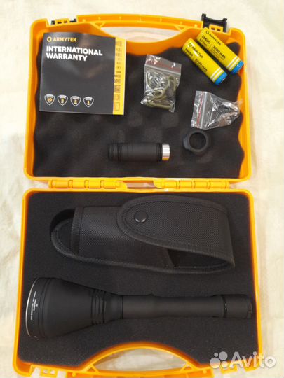 Тактический фонарь barracuda PRO