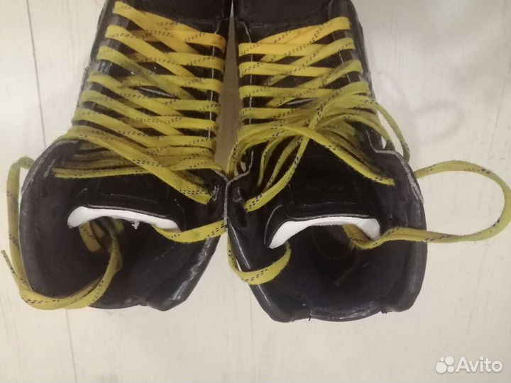 Коньки bauer supreme total one NXG (bandy)