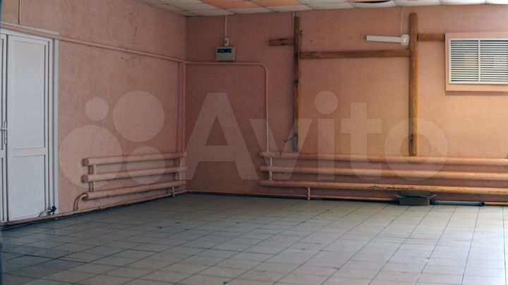 Магазин 199.7 м²