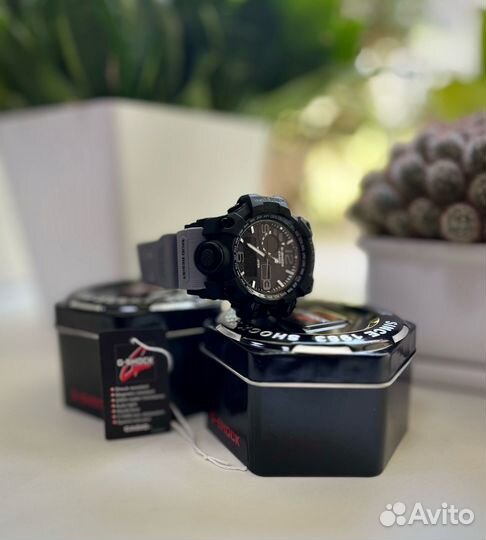 Часы Casio G-Shock GG-1000