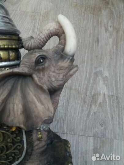 Тяжёлая фигурка-копилка 