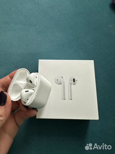 Наушники apple airpods (with charging case)