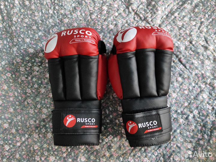 Перчатки для рукопашного боя