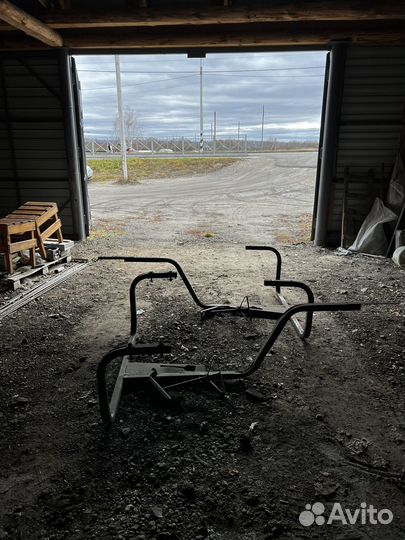 Корзина под запаски на полуприцеп