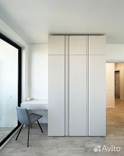 Шкаф распашной под заказ