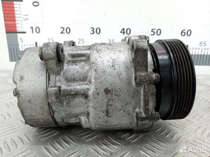 Компрессор кондиционера для Volkswagen Golf 4