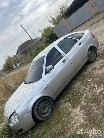 LADA Priora 1.6 МТ, 2010, 100 000 км