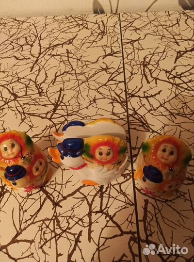 Солонка и перечница, салфетница