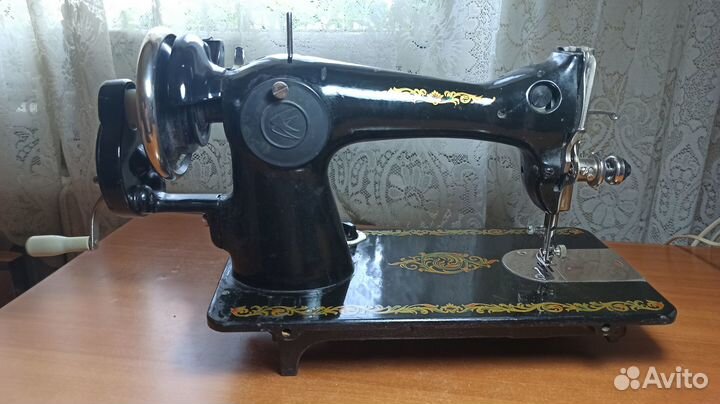 Швейная машинка подольская ручная