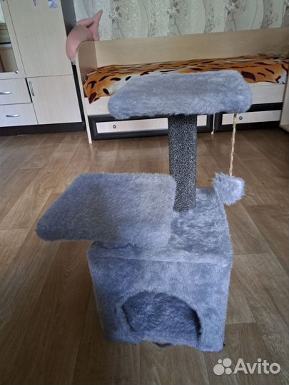 Домик для кошки с когтеточкой