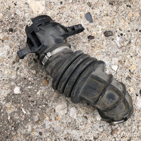 Патрубок шланг Форд Фокус 3 Ford Focus 3