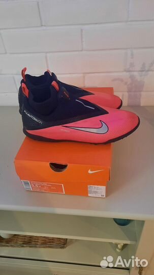 Футбольные бутсы размер 40