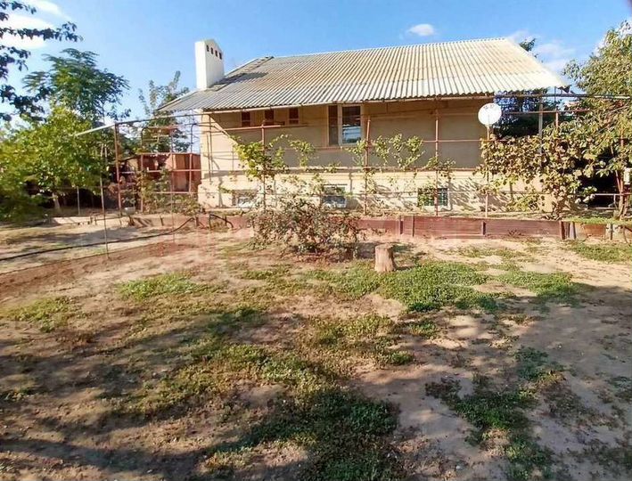 Дом 162,4 м² на участке 8,4 сот.