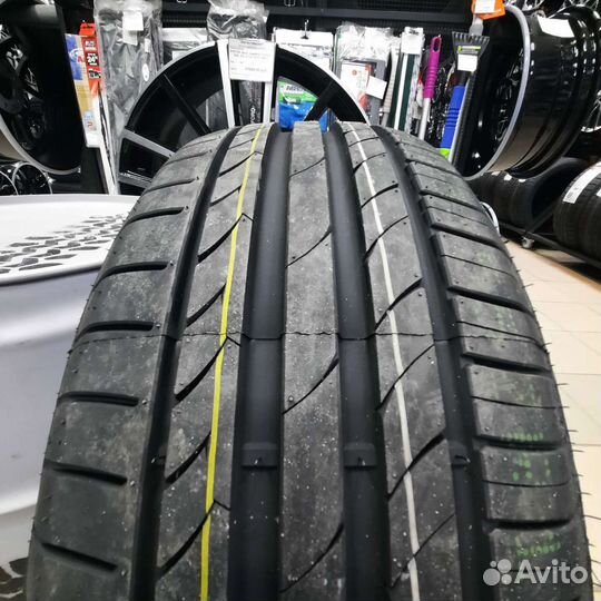 Tracmax X-Privilo TX3 225/55 R17 100W