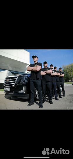 Охранник в жилой комплекс (Жби)в ночь