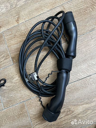 Зарядный кабель type 2 Volvo