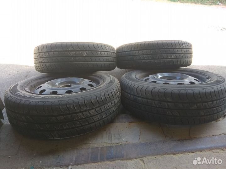 Комплект колес для Киа Рио