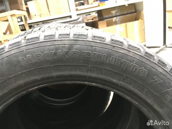 Nokian Tyres Hakkapeliitta 7 205/55 R16