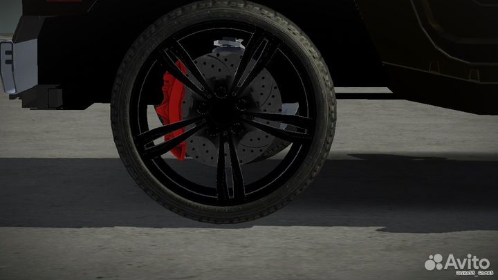 Хамер в кар паркинг