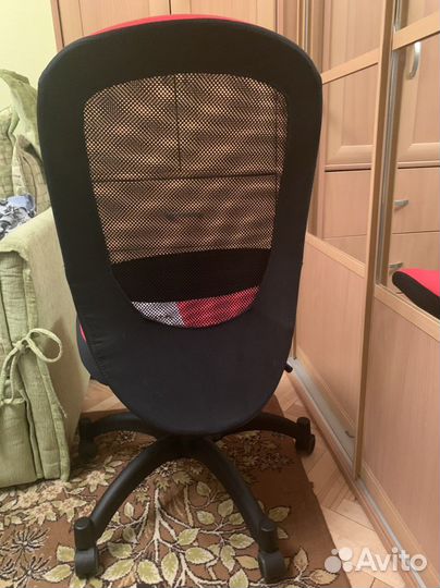 Новое компьютерное кресло IKEA vilgot