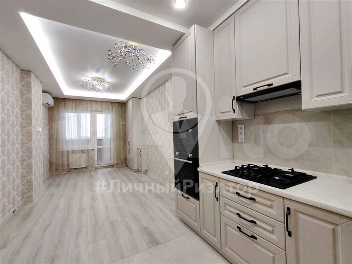 3-к. квартира, 88 м², 15/26 эт.