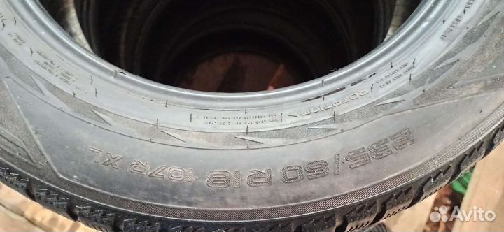 Nokian Tyres Hakkapeliitta R2 SUV 235/60 R18 107R
