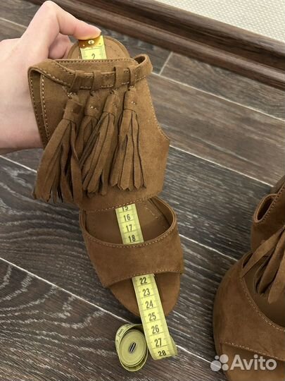 Босоножки женские 38 размер