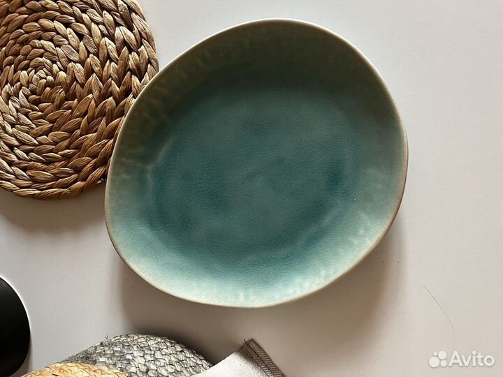 Тарелка сервировочная