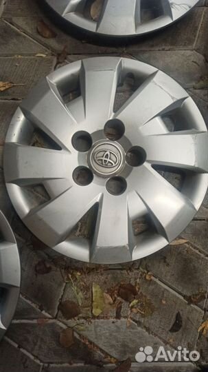 Колпаки toyota на 15