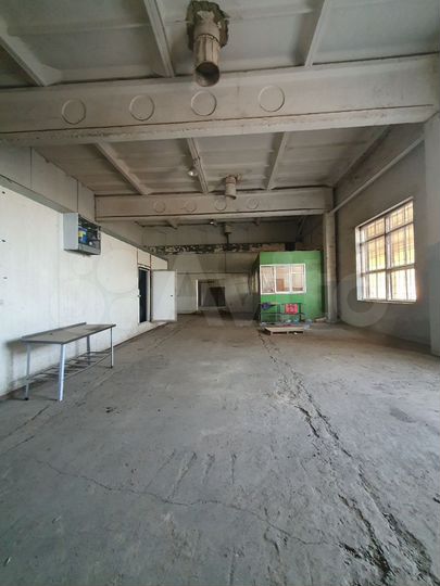 Склад, 2300 м²