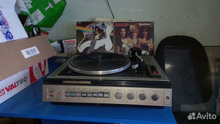 Виниловый проигрыватель Вега 109