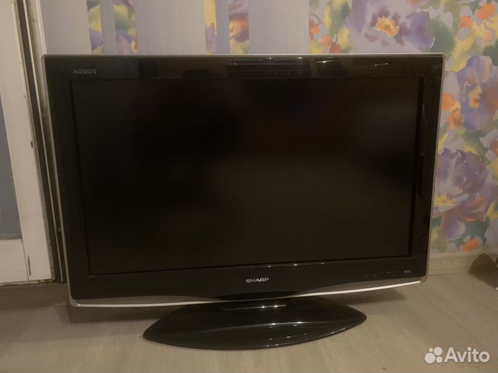 Телевизор Sharp aquos 32 дюйма