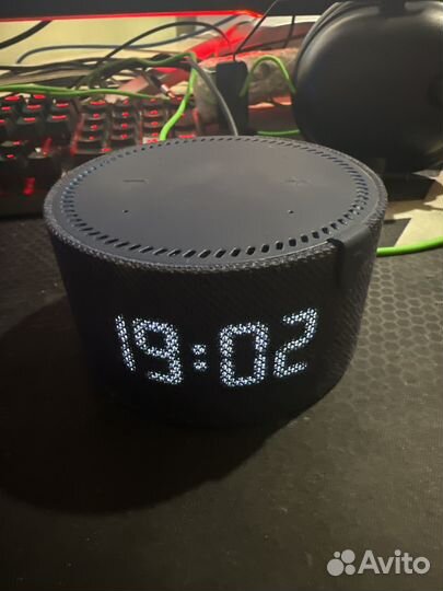 Яндекс станция мини с часами