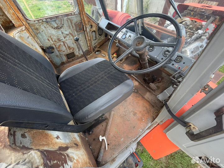 Трактор ХТЗ Т-150, 1989