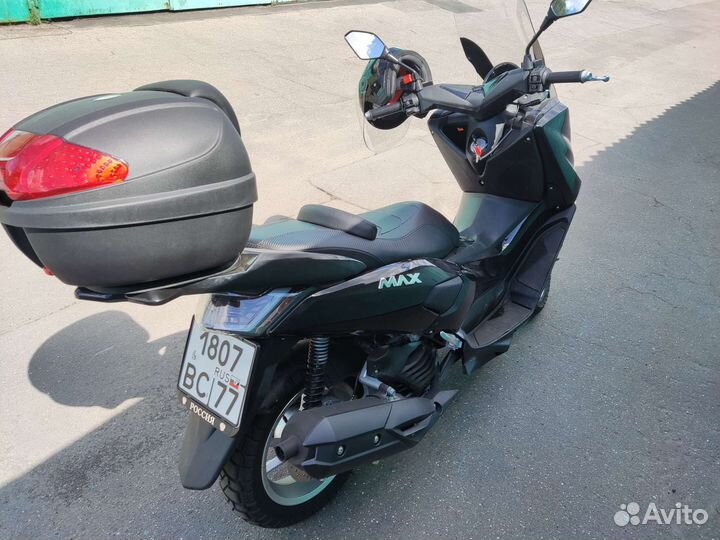 Скутер Vento max 200