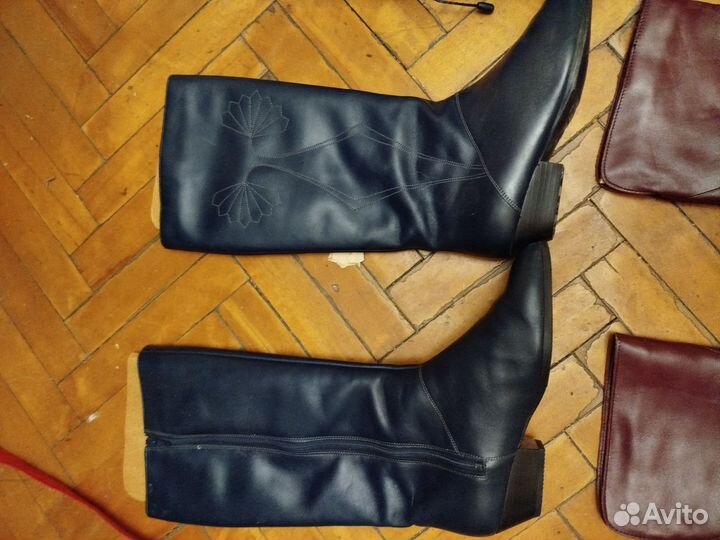 Женские сапоги новые 38/39 размер