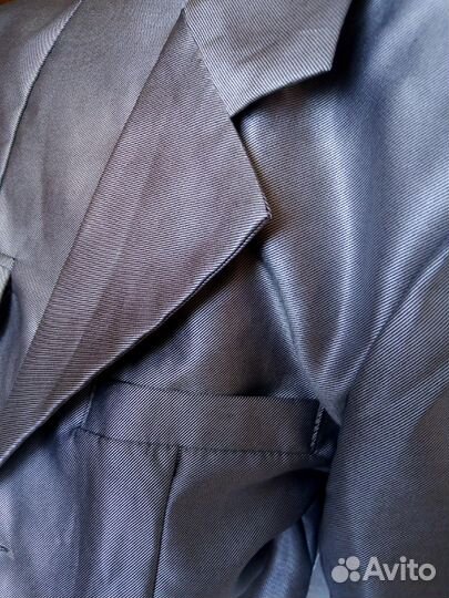 Костюм нарядный на мальчика 6-8 лет