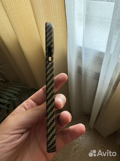 Чехол на iPhone 12