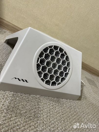 Вытяжка для маникюра max