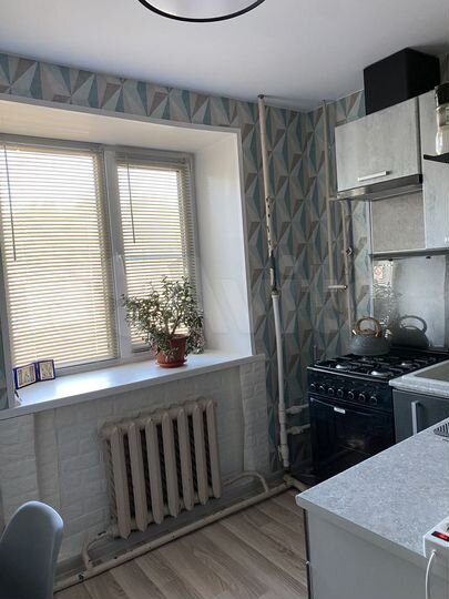 2-к. квартира, 49 м², 1/2 эт.