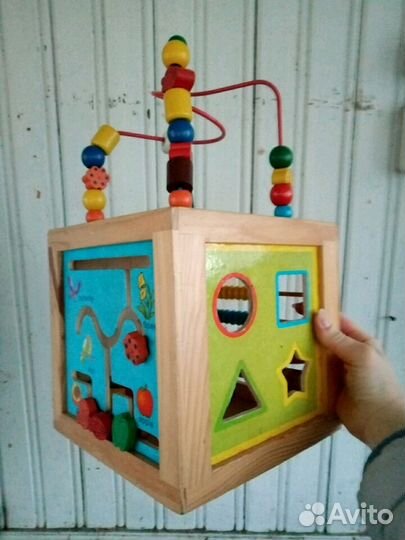 Развивающие игрушки