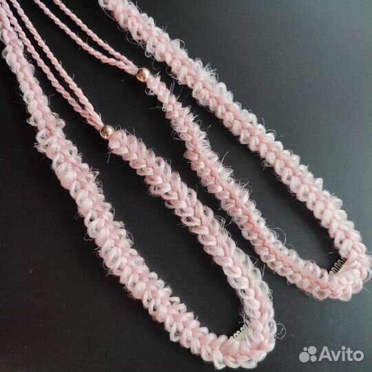 Косички на заколках