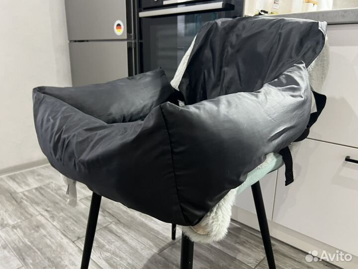 Автогамак для перевозки собак