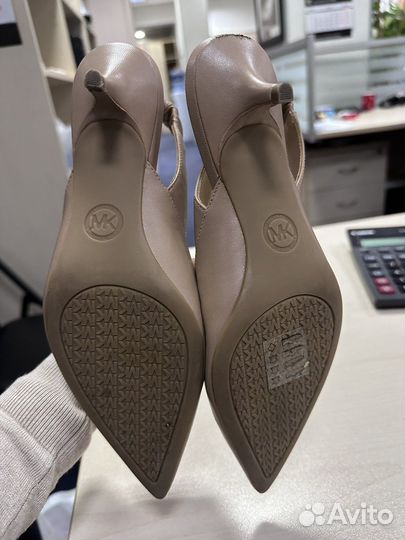 Босоножки Michael Kors размер 36,5