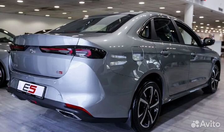 Kaiyi E5 1.5 CVT, 2023
