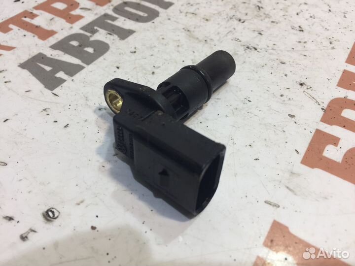 Шкода Октавия Датчик распредвала