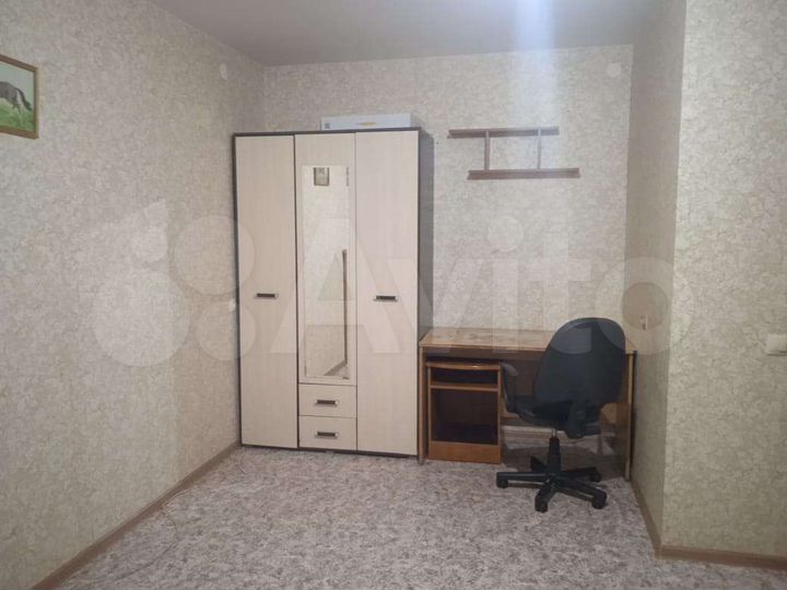 1-к. квартира, 30 м², 4/4 эт.