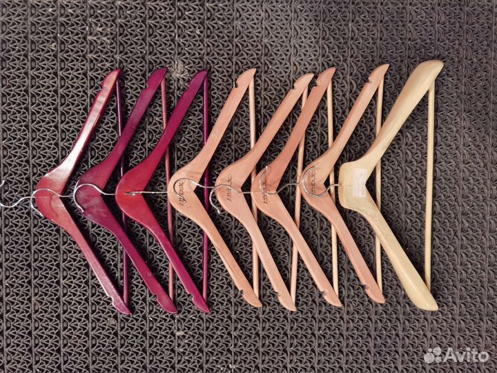 Вешалка для одежды бу