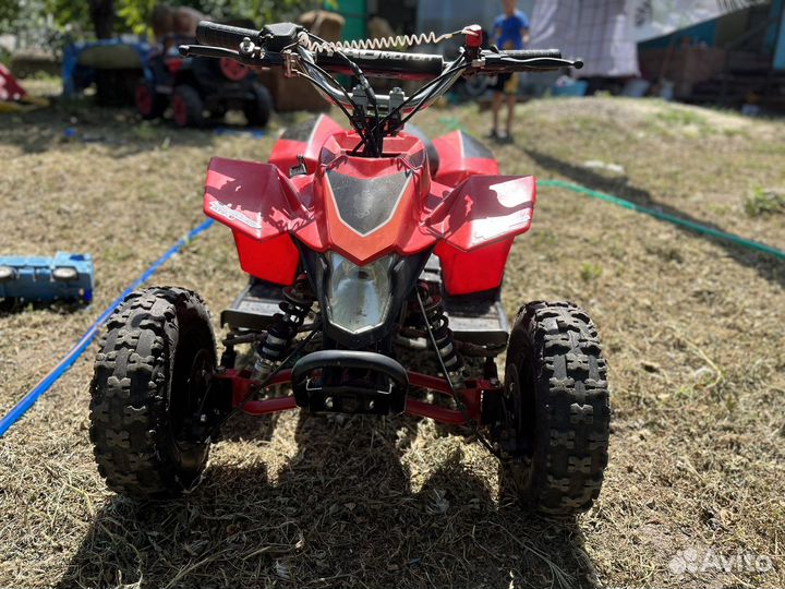 Детский квадроцикл бензиновый