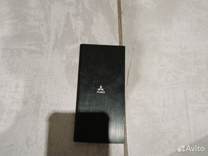 Повербанк mitsubishi (fuso)